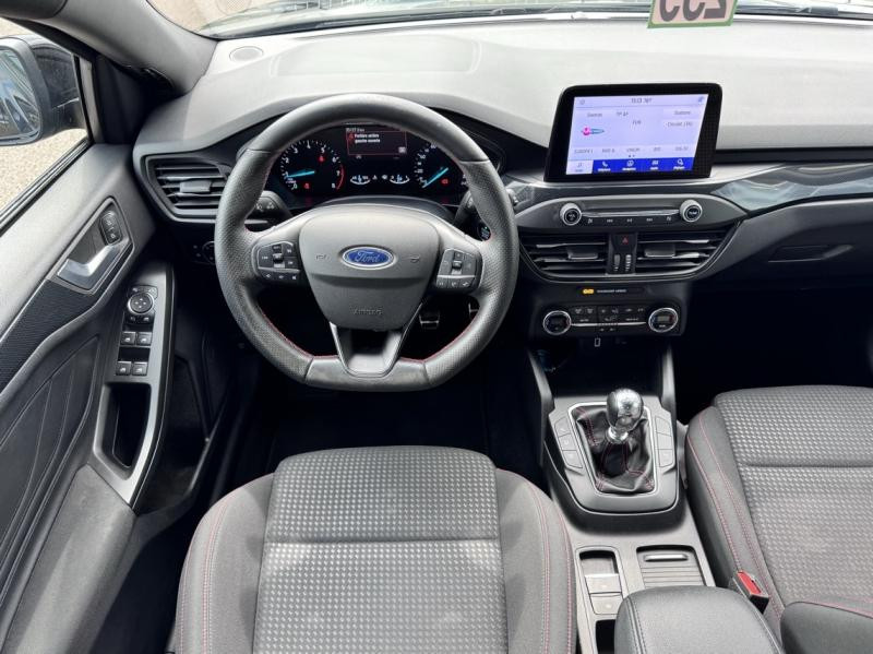 Ford Focus 1.0 EcoBoost 125ch ST-Line 96g  occasion à Samoreau - photo n°9