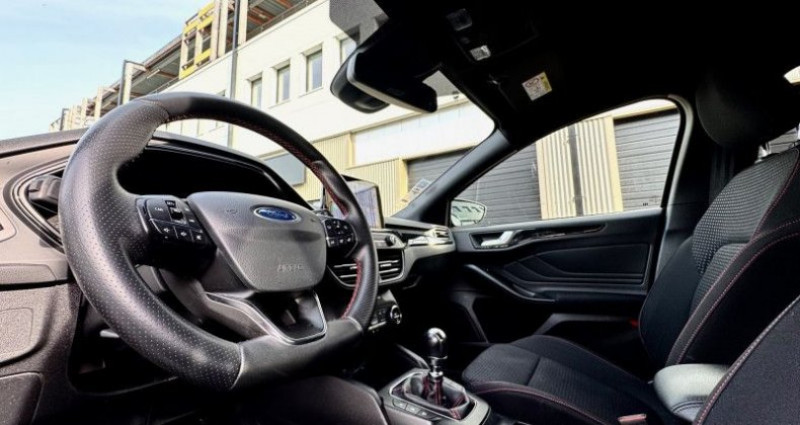 Ford Focus 1.0 ECOBOOST 125CH ST-LINE 2019 - photo n°6 Ford Focus 1.0 ECOBOOST 125CH ST-LINE  occasion à FRESNES - photo n°6