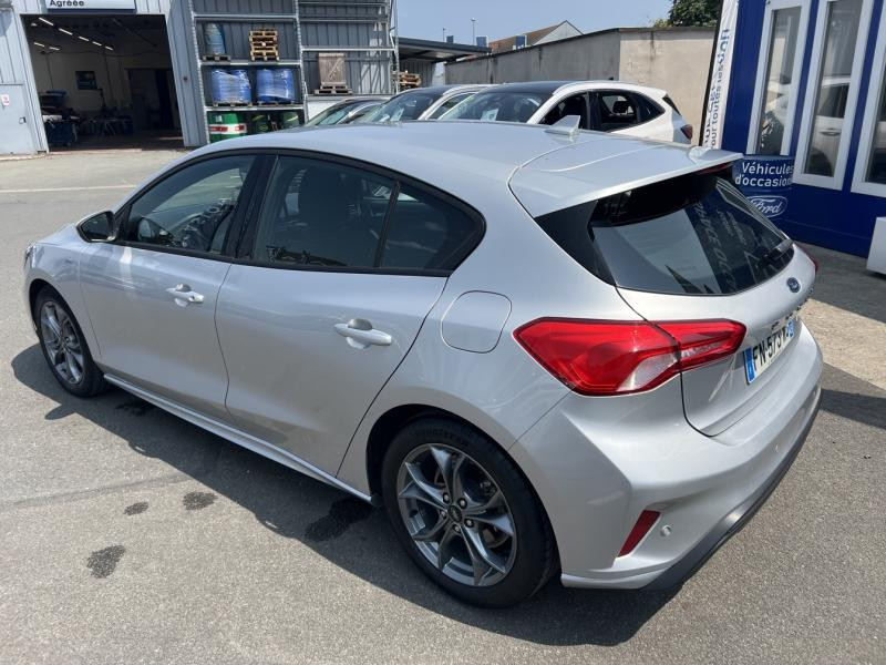 Ford Focus 1.0 EcoBoost 125ch ST-Line  occasion  Fleury-les-Aubrais - photo n7