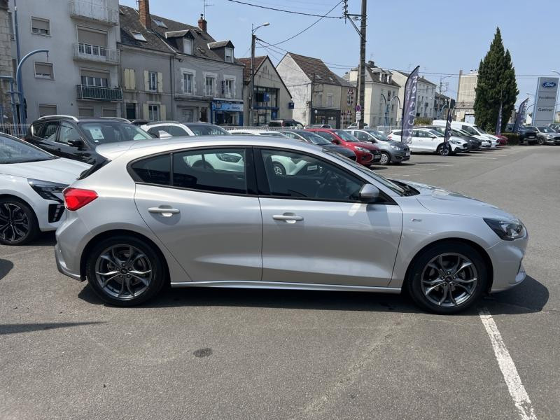 Ford Focus 1.0 EcoBoost 125ch ST-Line  occasion  Fleury-les-Aubrais - photo n4