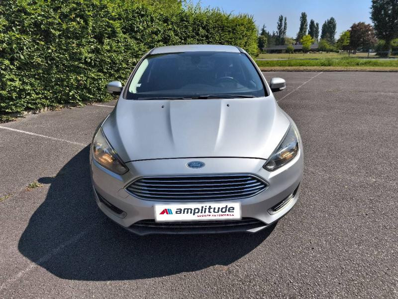 Ford Focus 1.0 EcoBoost 125ch Stop&Start Titanium  occasion  Saint-Doulchard - photo n2