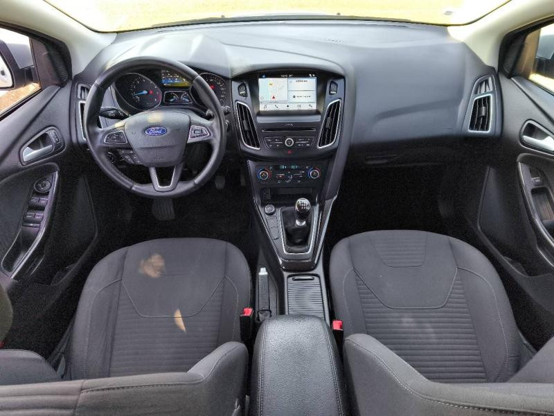Ford Focus 1.0 EcoBoost 125ch Stop&Start Titanium  occasion  Saint-Doulchard - photo n12