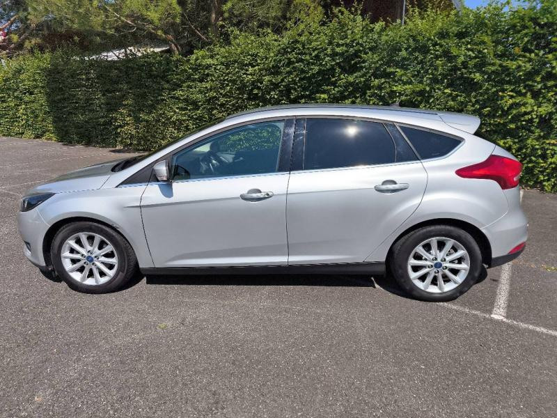 Ford Focus 1.0 EcoBoost 125ch Stop&Start Titanium  occasion  Saint-Doulchard - photo n8