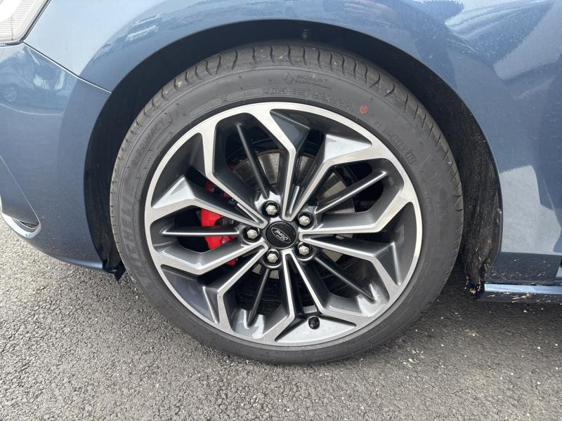 Ford Focus 1.0 EcoBoost mHEV 155ch ST-Line X Powershift 2024 - photo n°9 Ford Focus 1.0 EcoBoost mHEV 155ch ST-Line X Powershift  occasion à Olivet - photo n°9