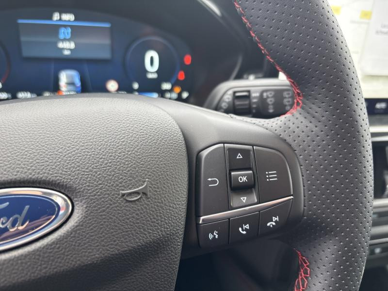 Ford Focus 1.0 EcoBoost mHEV 155ch ST-Line X Powershift 2024 - photo n°18 Ford Focus 1.0 EcoBoost mHEV 155ch ST-Line X Powershift  occasion à Olivet - photo n°18