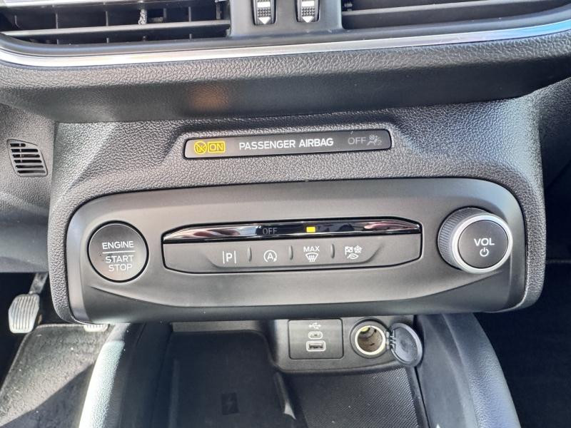 Ford Focus 1.0 Flexifuel mHEV 125ch Titanium X Business  occasion à Samoreau - photo n°10