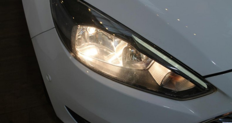 Ford Focus 1.0 SCTi EcoBoost - 125 S&S III 2011 BERLINE Titanium PHASE  2018 - photo n°4 Ford Focus 1.0 SCTi EcoBoost - 125 S&S III 2011 BERLINE Titanium PHASE   occasion à Saint André de corcy - photo n°4