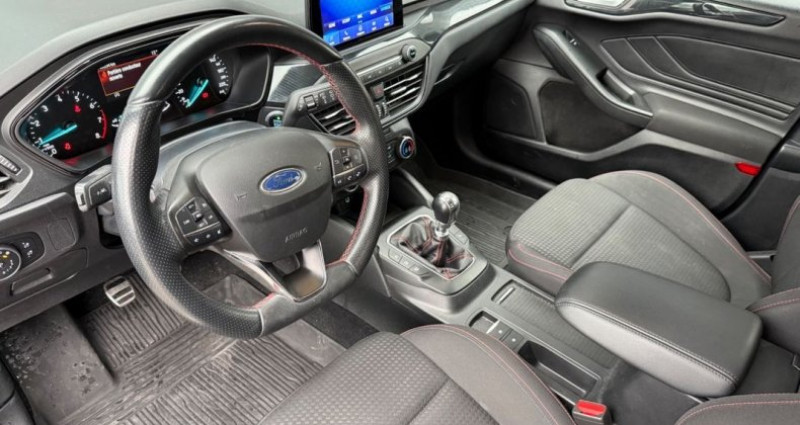 Ford Focus 1.5 150ch st line, deuxi�me main carplay  occasion &agrave; Saint-Priest - photo n&deg;3