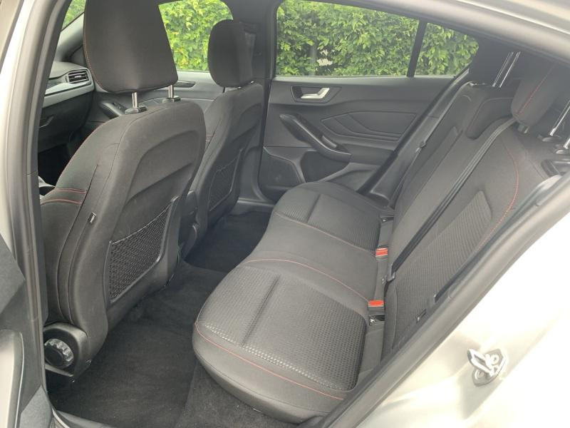 Ford Focus 1.5 EcoBlue 115ch ST-Line X BVA8  occasion  Saint-Doulchard - photo n10