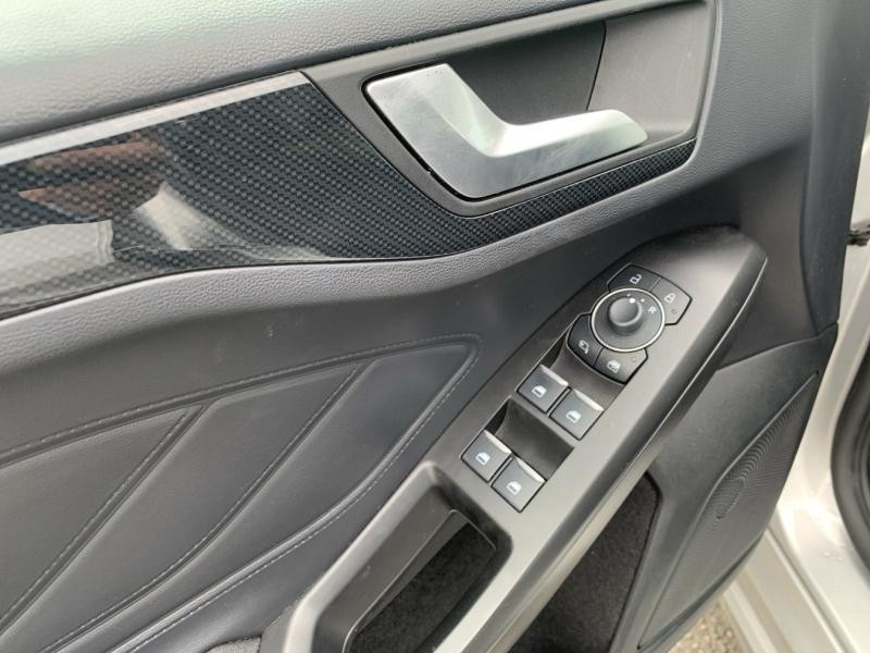 Ford Focus 1.5 EcoBlue 115ch ST-Line X BVA8  occasion  Saint-Doulchard - photo n12