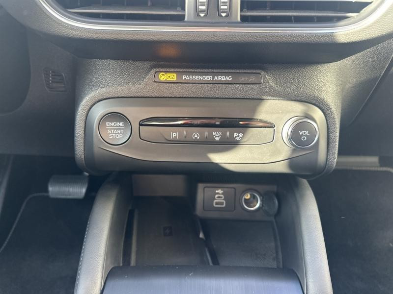 Ford Focus 1.5 EcoBlue 115ch Titanium X Business BVA8  occasion � Auxerre - photo n�16