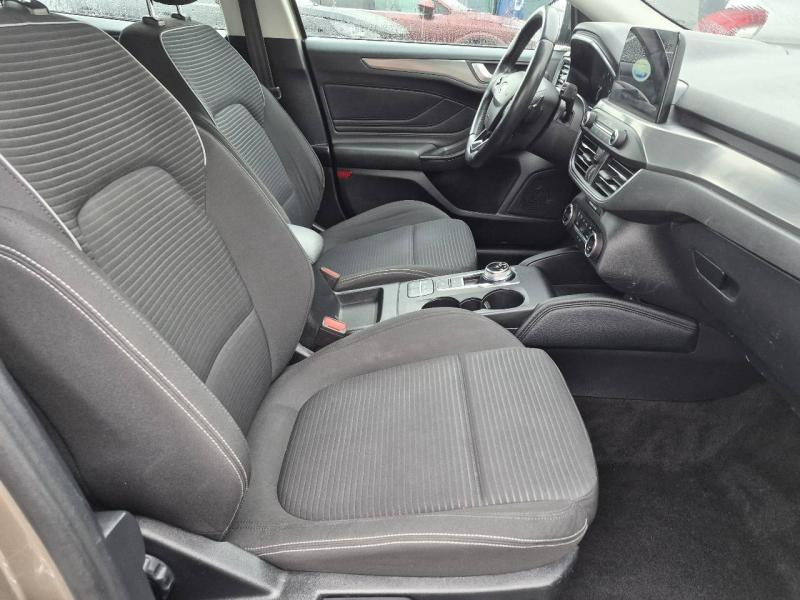 Ford Focus 1.5 EcoBlue 120 ch Titanium BVA 2019 - photo n°11 Ford Focus 1.5 EcoBlue 120 ch Titanium BVA  occasion à Chaumont - photo n°11