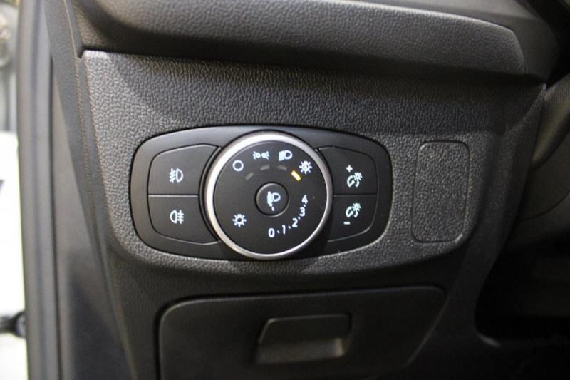 Ford Focus 1.5 EcoBlue 120 S&S Titanium  occasion  Avermes - photo n8