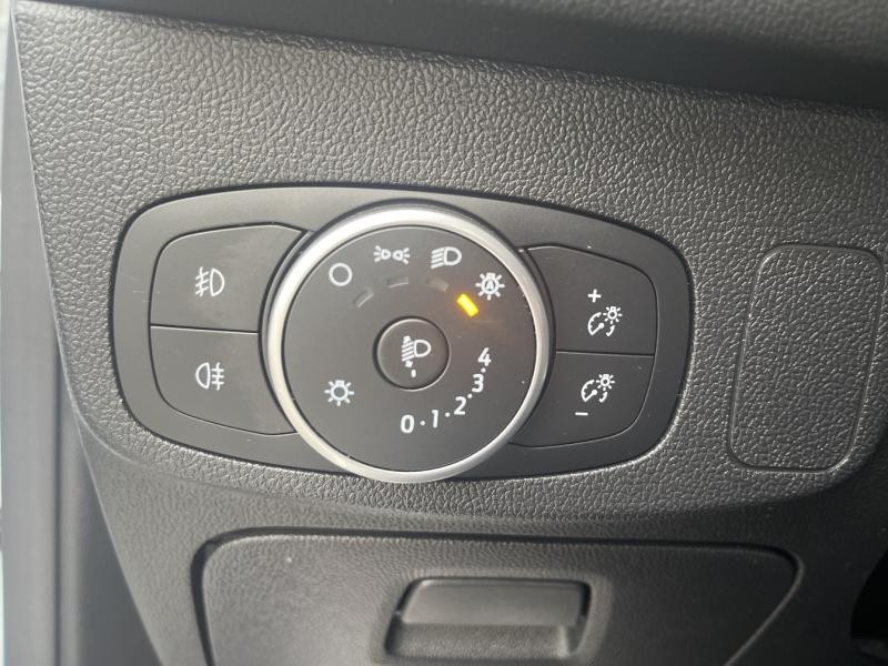 Ford Focus 1.5 EcoBlue 120ch BVA  occasion  Fleury-les-Aubrais - photo n19