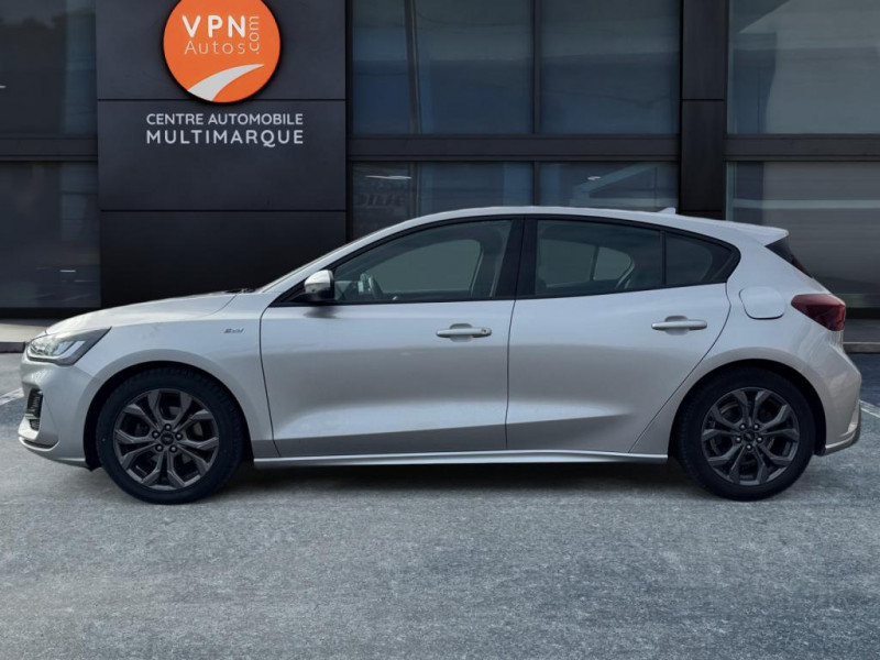 Ford Focus 1.5 EcoBlue 120ch Titanium X Business 2022 - photo n°2 Ford Focus 1.5 EcoBlue 120ch Titanium X Business  occasion à Lormont - photo n°2