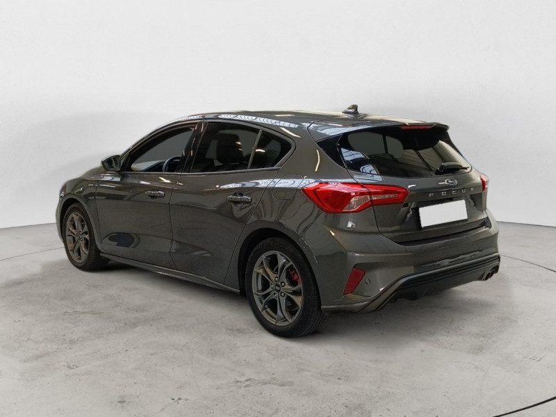 Ford Focus 1.5 ecoboost 150 cast line  occasion � Ganges - photo n�3