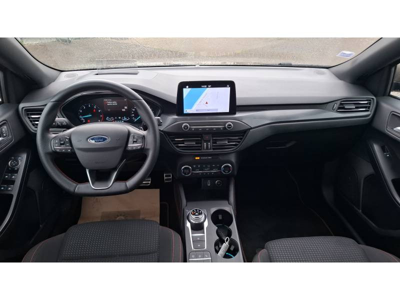 Ford Focus 1.5 EcoBoost 150 S&S BVA8 ST Line  occasion  Agen - photo n10