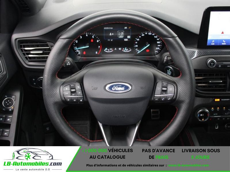 Ford Focus 1.5 EcoBoost 182 BVM 2018 - photo n°6 Ford Focus 1.5 EcoBoost 182 BVM  occasion à Beaupuy - photo n°6