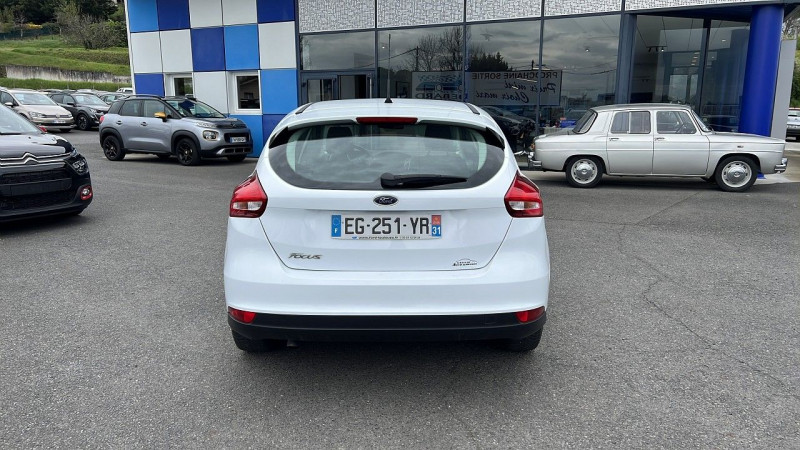 Ford Focus 1.5 TDCI 95CH STOP&START TREND  occasion à Albi - photo n°4