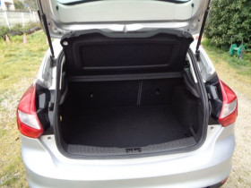 Ford Focus 1.6 TDCI 95CH FAP STOP&START TREND 5P  occasion � Aucamville - photo n�7