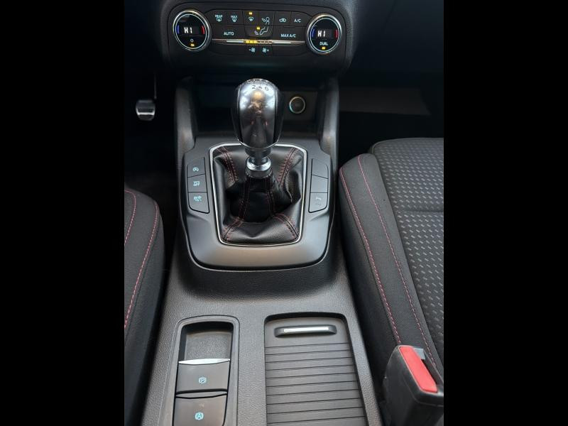 Ford Focus 2.0 EcoBlue 150ch ST-Line  occasion � Dijon - photo n�19