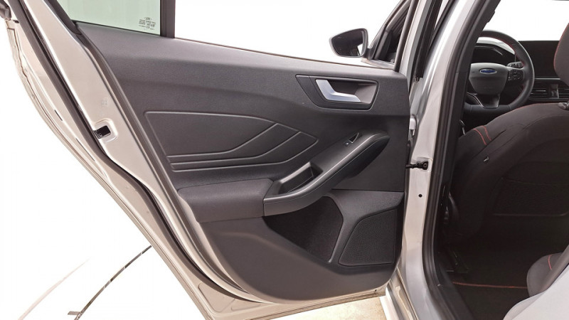 Ford Focus 5P 1.0 EcoBoost mHEV 155ch Automatique/7 St-line x  occasion à SAINT-GREGOIRE - photo n°14