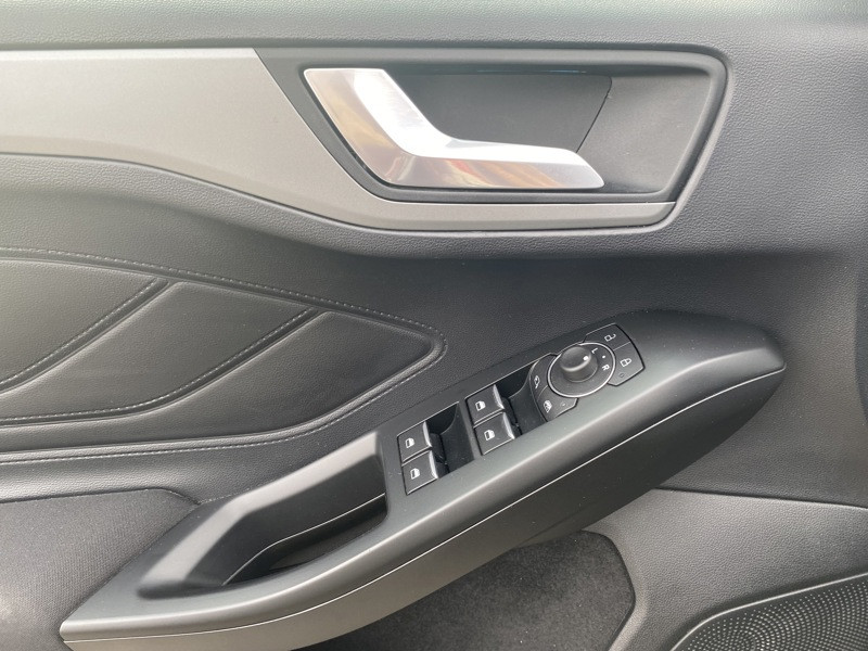 Ford Focus Berline TITAN STYLE 5P 1.0 E85 125 MHEV  occasion  SISTERON - photo n13