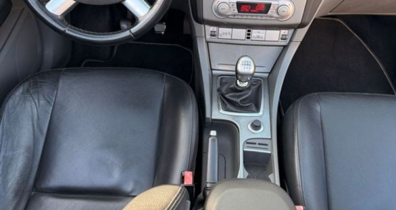 Ford Focus CC 2.0 TDCi 136ch Titanium  occasion � Nieppes - photo n�3