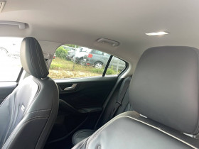 Ford Focus Focus 1.5 EcoBlue 120 S&S BVA8 Vignale 5p  occasion  Lescure-d'Albigeois - photo n15