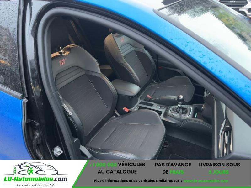 Ford Focus Focus 2.0 EcoBlue 190 S&S 2020 - photo n°8 Ford Focus Focus 2.0 EcoBlue 190 S&S  occasion à Beaupuy - photo n°8