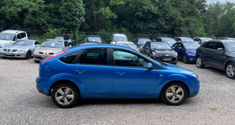 Ford Focus II 1.8 TDCi 115cv Titanium 1re Main  occasion à Sathonay-Camp - photo n°5