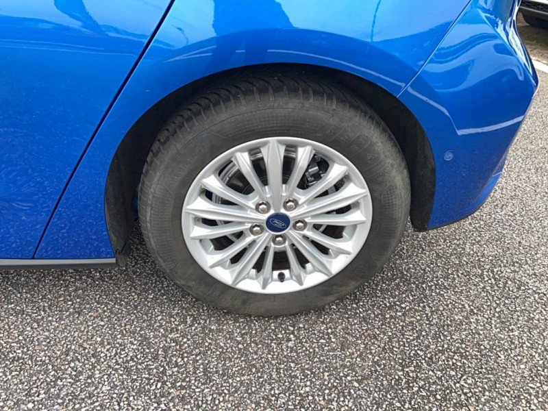 Ford Focus IV 1.5 EcoBlue 120 S&S Titanium 5p  occasion  Brive la Gaillarde - photo n9