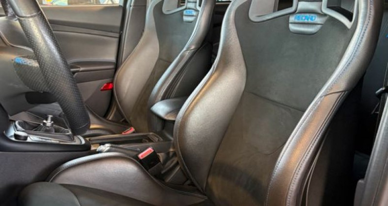 Ford Focus RS 2.3 EcoBoost 350ch Suivi complet Recaro Caméra de recul G 2016 - photo n°5 Ford Focus RS 2.3 EcoBoost 350ch Suivi complet Recaro Caméra de recul G  occasion à Sarreguemines - photo n°5