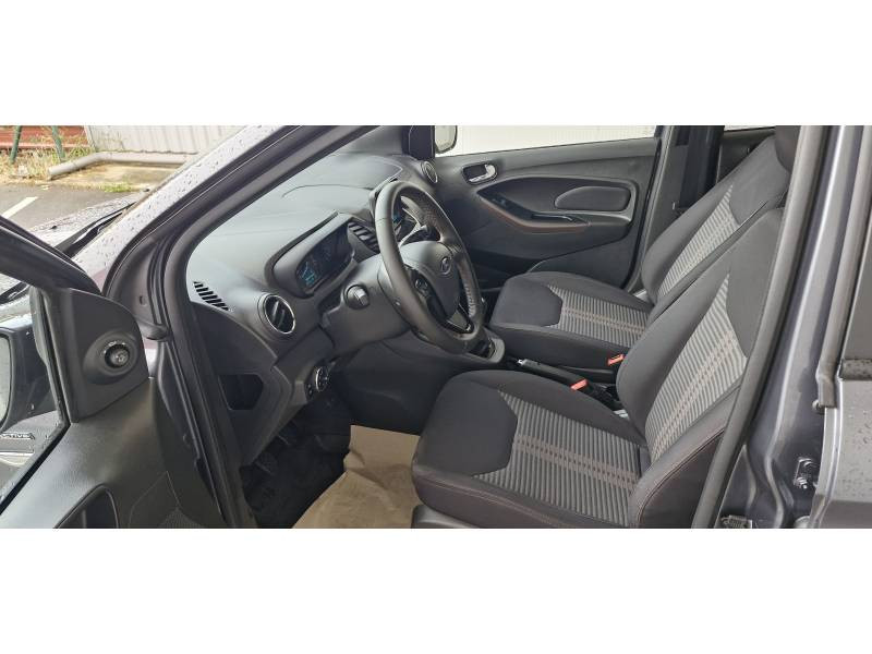 Ford Ka + 1.2 85 ch S&S Active 2019 - photo n°7 Ford Ka + 1.2 85 ch S&S Active  occasion à Montauban - photo n°7
