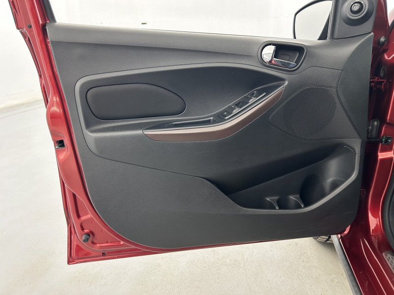 Ford Ka+ 1.2 85ch  occasion � SAINT-GREGOIRE - photo n�11