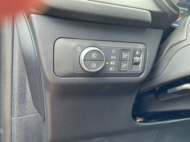 Ford Kuga 1.5 ECOBLUE 120 BVA TITANIUM GPS Caméra Keyless  occasion à Montauban - photo n°20