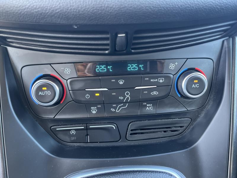 Ford Kuga 1.5 EcoBoost 120ch Stop&Start Titanium 4x2 Euro6.2  occasion  Fleury-les-Aubrais - photo n16