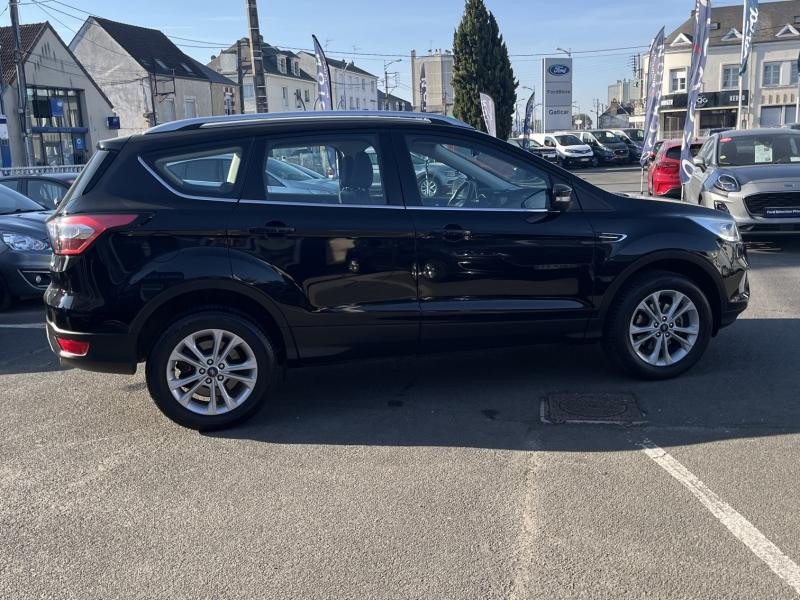 Ford Kuga 1.5 EcoBoost 120ch Stop&Start Titanium 4x2 Euro6.2  occasion  Fleury-les-Aubrais - photo n4