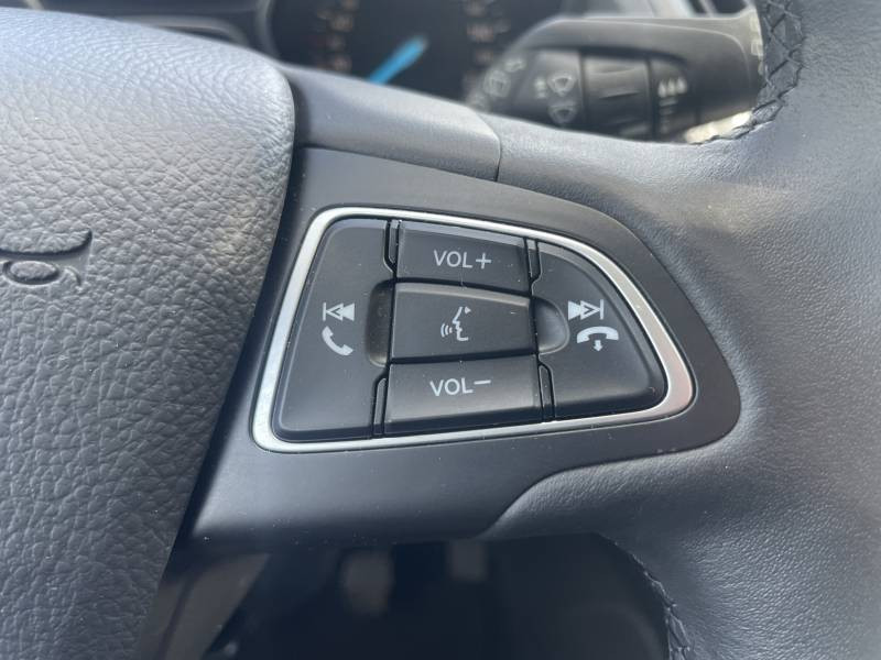 Ford Kuga 1.5 EcoBoost 150 S&S 4x2 Business Nav  occasion  Langon - photo n14