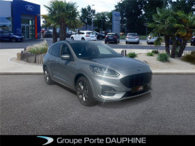 Ford Kuga occasion 2020 mise en vente à La Roche-sur-Yon par le garage BAUDRY AUTOMOBILES - photo n°1
