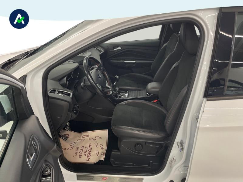 Ford Kuga 1.5 EcoBoost 150ch Stop&Start ST-Line 4x2  occasion à Chambray Les Tours - photo n°9