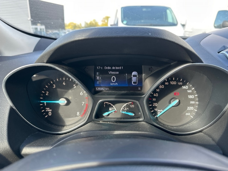 Ford Kuga 1.5 ECOBOOST 150CH STOP&START TITANIUM 4X2 2017 - photo n°16 Ford Kuga 1.5 ECOBOOST 150CH STOP&START TITANIUM 4X2  occasion à Labège - photo n°16