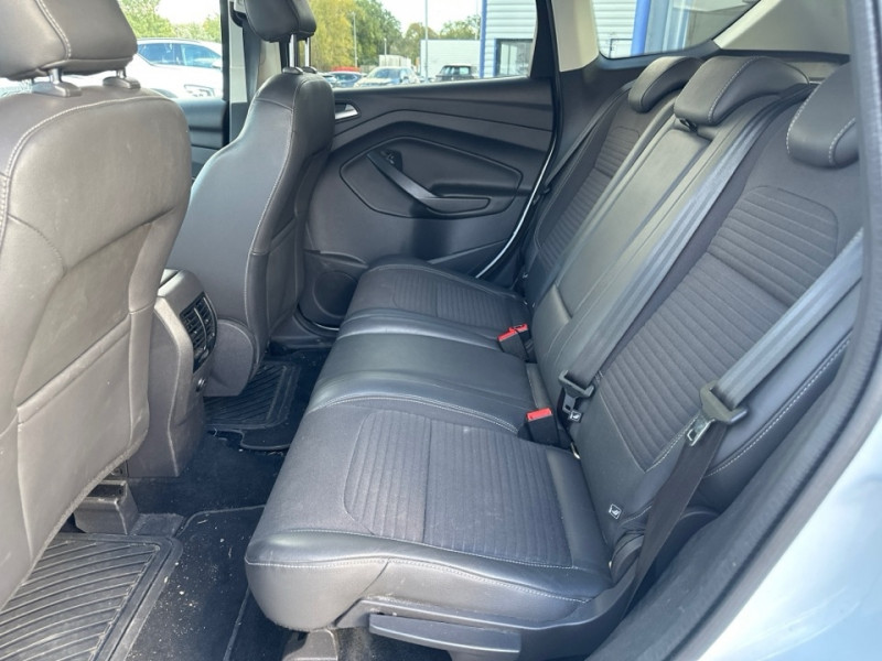 Ford Kuga 1.5 ECOBOOST 150CH STOP&START TITANIUM 4X2 2017 - photo n°12 Ford Kuga 1.5 ECOBOOST 150CH STOP&START TITANIUM 4X2  occasion à Labège - photo n°12