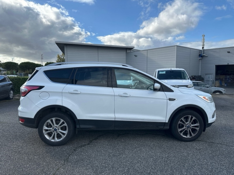Ford Kuga 1.5 ECOBOOST 150CH STOP&START TITANIUM 4X2 2017 - photo n°4 Ford Kuga 1.5 ECOBOOST 150CH STOP&START TITANIUM 4X2  occasion à Labège - photo n°4