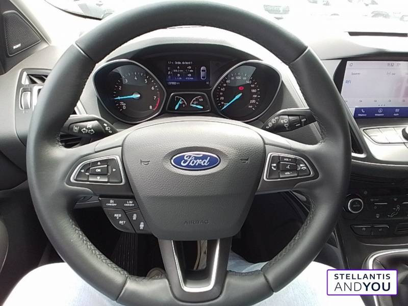 Ford Kuga 1.5 Flexifuel-E85 150 S&S 4x2 BVM6 Titanium  occasion à ECULLY - photo n°9