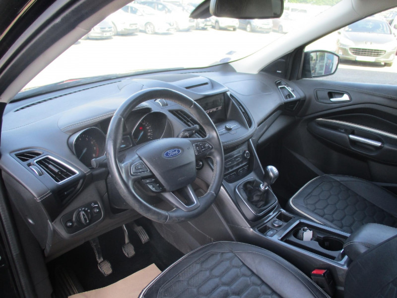 Ford Kuga 1.5 Flexifuel-E85 150 SetS 4x2 BVM6 Vignale  occasion  Le Born - photo n17