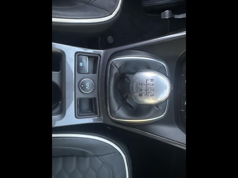 Ford Kuga 1.5 Flexifuel-E85 150ch Stop&Start Vignale 170g 4x2 Euro6.2  occasion  Auxerre - photo n19