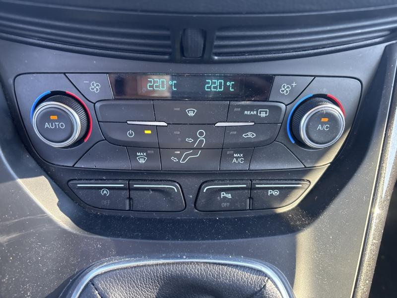 Ford Kuga 1.5 TDCi 120ch Stop&Start Titanium 4x2 Euro6.2  occasion  Beaune - photo n18