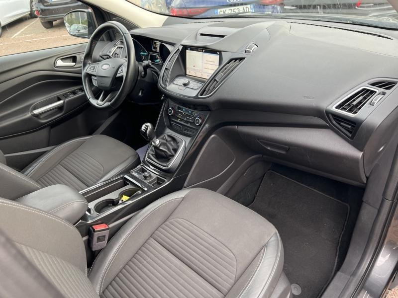Ford Kuga 1.5 TDCi 120ch Stop&Start Titanium 4x2 Euro6.2  occasion � Auxerre - photo n�11
