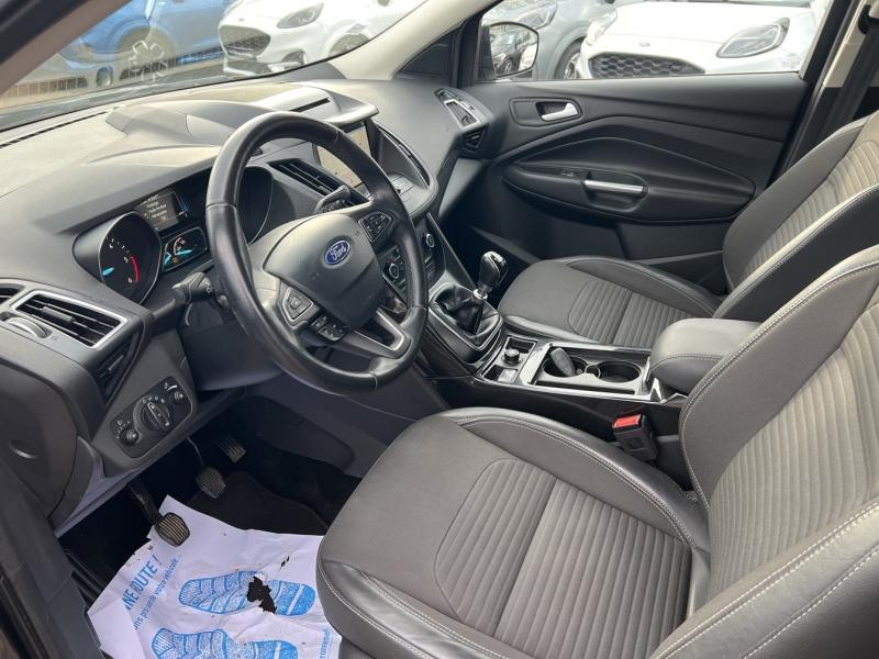 Ford Kuga 1.5 TDCi 120ch Stop&Start Titanium 4x2 Euro6.2  occasion � Auxerre - photo n�10